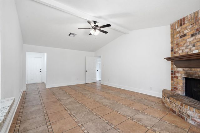 7019 Winding Trace Drive, Houston, TX 77086
