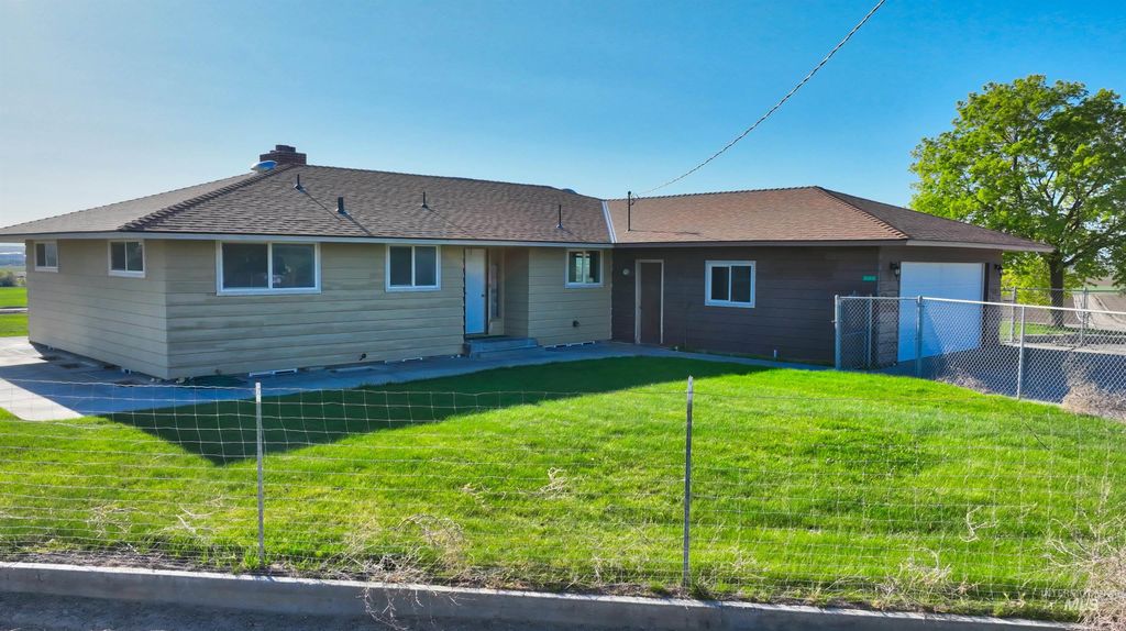 699 Alberta Ave, Nyssa, OR 97913