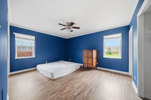 1305 CHERRY RD, Memphis, TN 38117