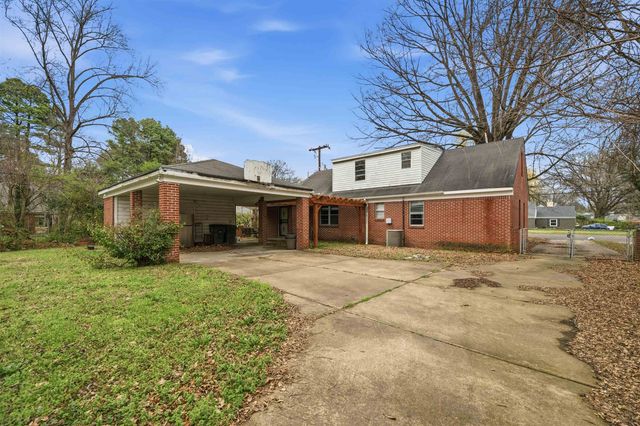 1305 CHERRY RD, Memphis, TN 38117