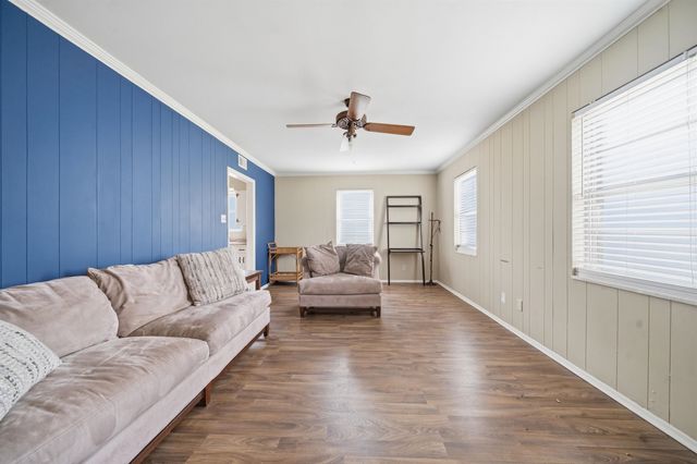 1305 CHERRY RD, Memphis, TN 38117