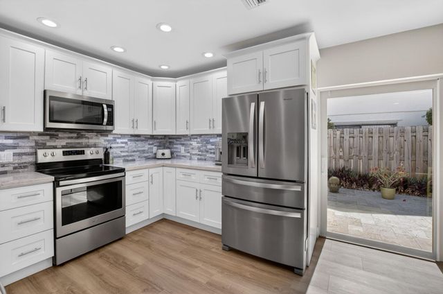 4175 Bay Laurel Way, Boca Raton, FL 33487