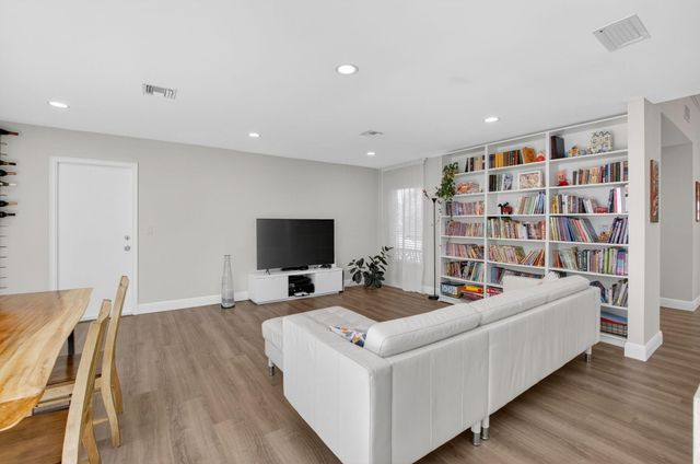 4175 Bay Laurel Way, Boca Raton, FL 33487