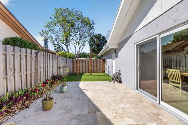 4175 Bay Laurel Way, Boca Raton, FL 33487