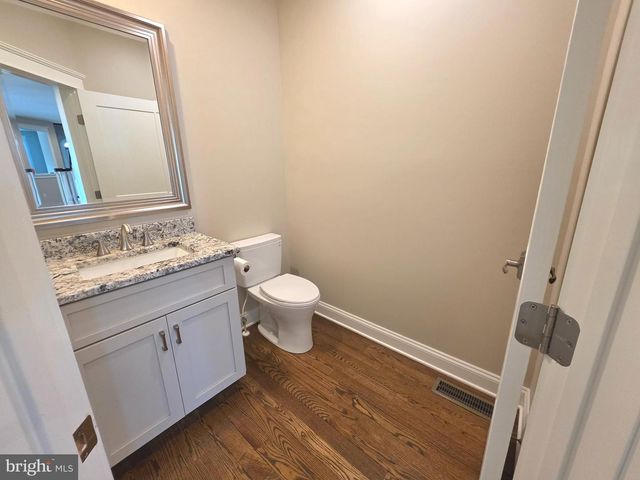 94 WOLF CREEK CIR, Dover, DE 19901