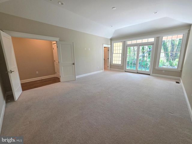 94 WOLF CREEK CIR, Dover, DE 19901