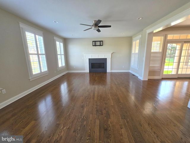94 WOLF CREEK CIR, Dover, DE 19901