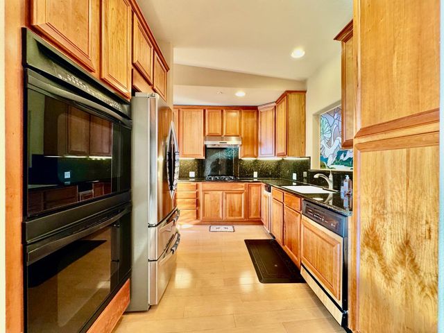 435 Sheridan Avenue 312, Palo Alto, CA 94306