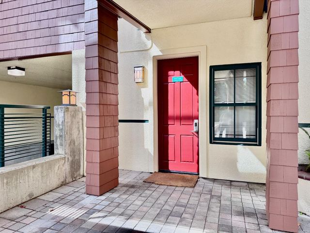 435 Sheridan Avenue 312, Palo Alto, CA 94306