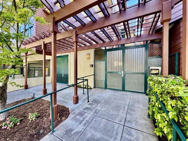 435 Sheridan Avenue 312, Palo Alto, CA 94306