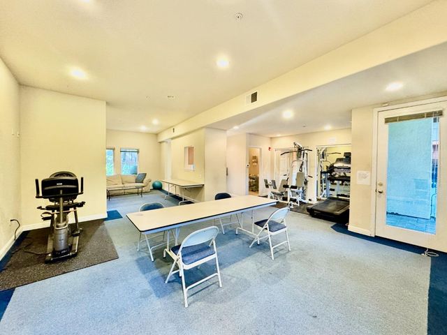 435 Sheridan Avenue 312, Palo Alto, CA 94306