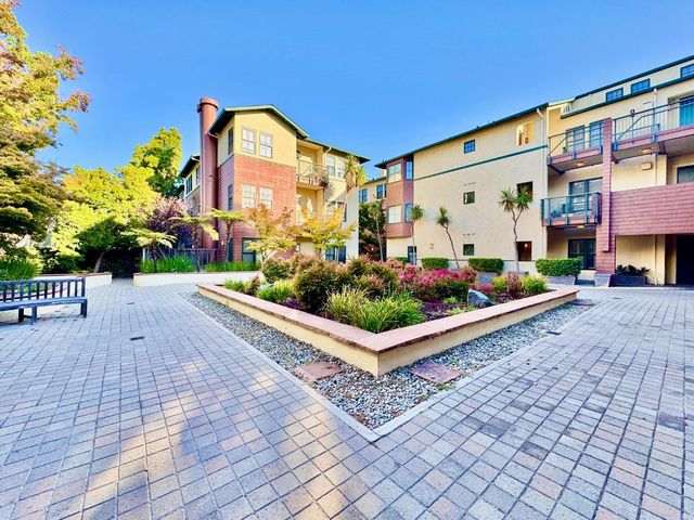 435 Sheridan Avenue 312, Palo Alto, CA 94306