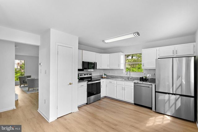 14531 SKIPTON CT, Centreville, VA 20121