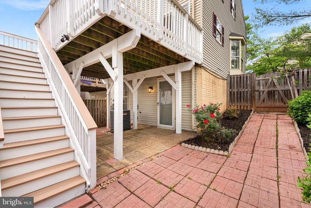 14531 SKIPTON CT, Centreville, VA 20121