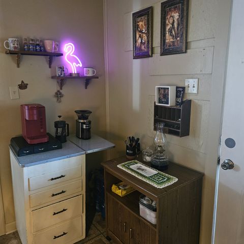 608 N Colorado Street, Whitney, TX 76692