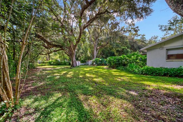 304 LINCOLN AVENUE, Brooksville, FL 34604