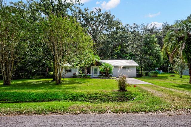 304 LINCOLN AVENUE, Brooksville, FL 34604