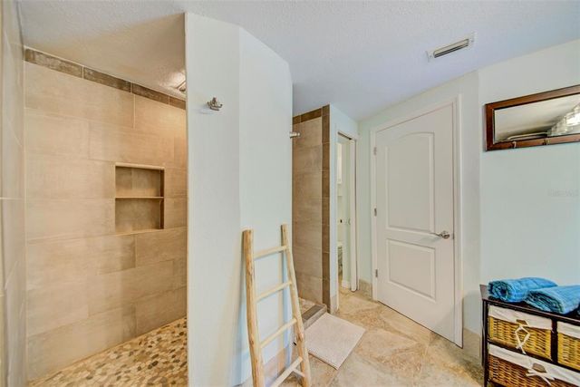 304 LINCOLN AVENUE, Brooksville, FL 34604