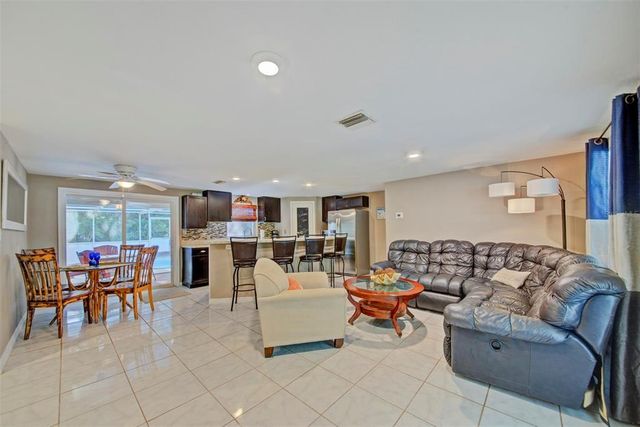 304 LINCOLN AVENUE, Brooksville, FL 34604