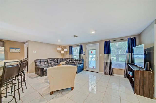 304 LINCOLN AVENUE, Brooksville, FL 34604