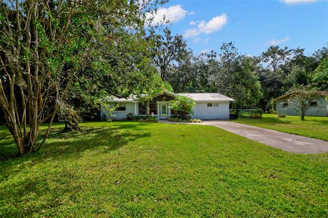 304 LINCOLN AVENUE, Brooksville, FL 34604