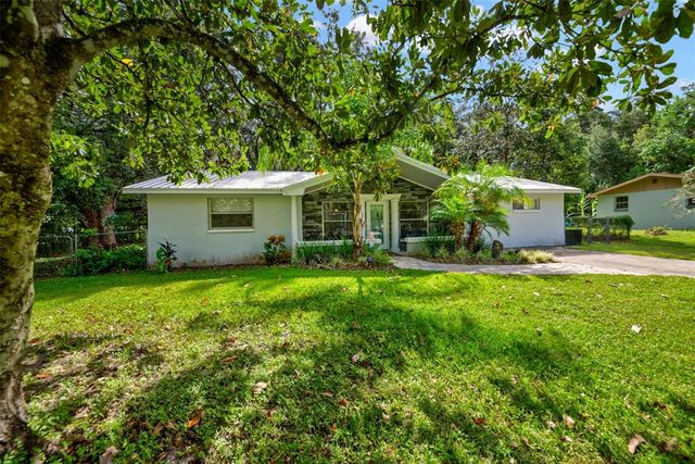 304 LINCOLN AVENUE, Brooksville, FL 34604