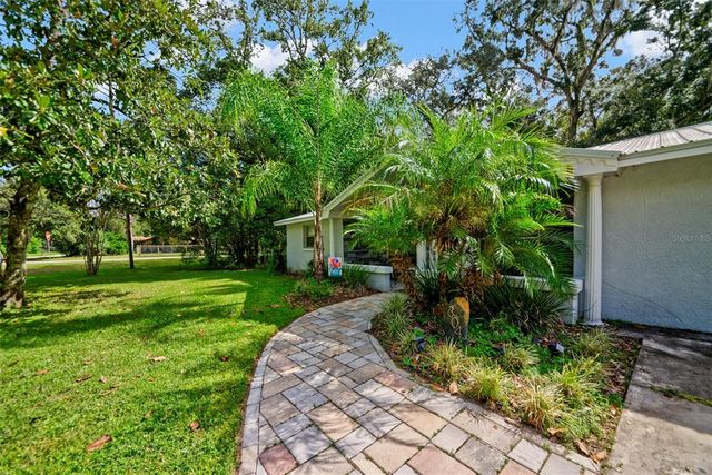 304 LINCOLN AVENUE, Brooksville, FL 34604