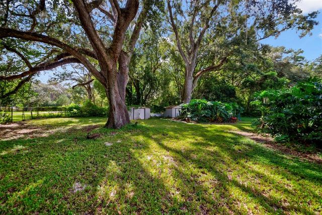 304 LINCOLN AVENUE, Brooksville, FL 34604