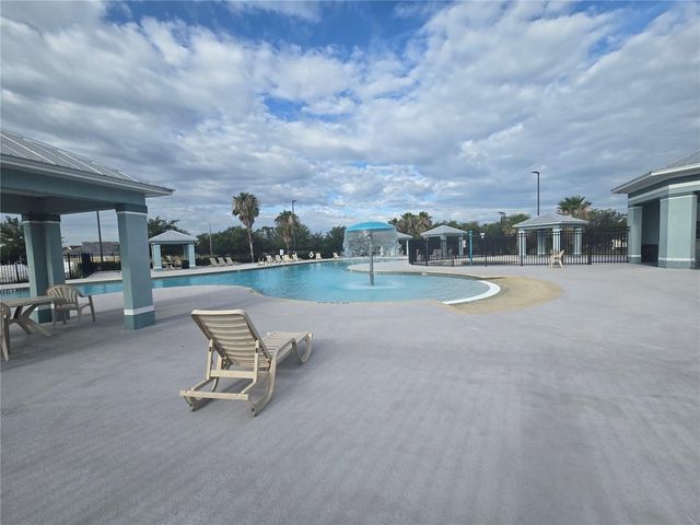 1421 9TH STREET SE, Ruskin, FL 33570