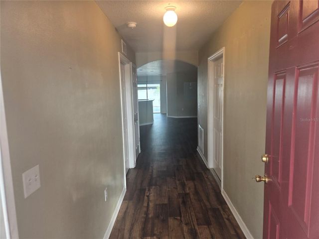 1421 9TH STREET SE, Ruskin, FL 33570