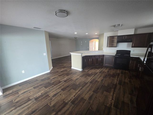 1421 9TH STREET SE, Ruskin, FL 33570