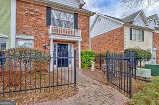 498 N Jeff Davis Drive, Fayetteville, GA 30214