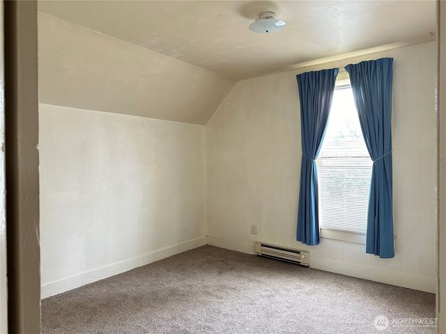 2428 Pacific Avenue, Hoquiam, WA 98550