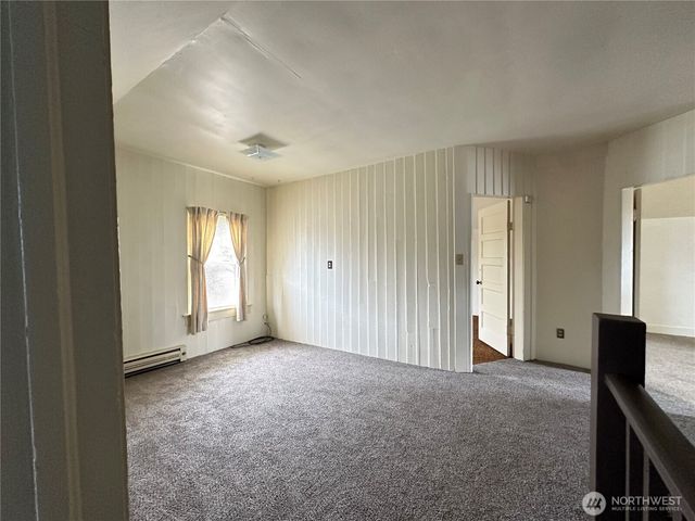 2428 Pacific Avenue, Hoquiam, WA 98550