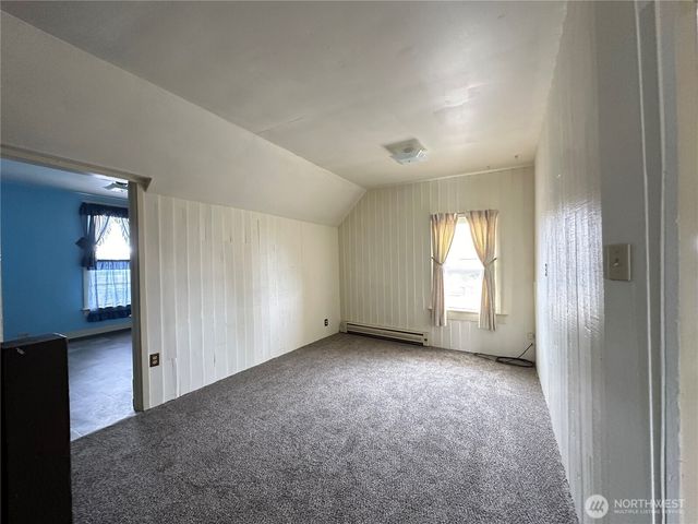 2428 Pacific Avenue, Hoquiam, WA 98550