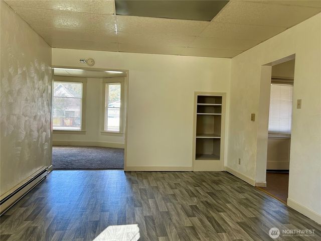 2428 Pacific Avenue, Hoquiam, WA 98550