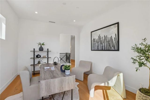 2019 Huntington Lane A, Redondo Beach, CA 90278