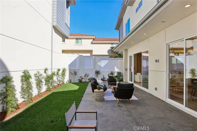 2019 Huntington Lane A, Redondo Beach, CA 90278