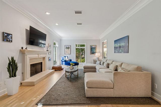 5210 S CRESCENT DRIVE, Tampa, FL 33611