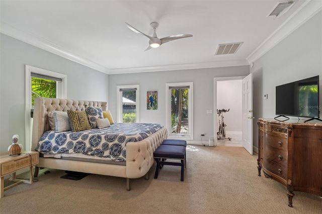 5210 S CRESCENT DRIVE, Tampa, FL 33611