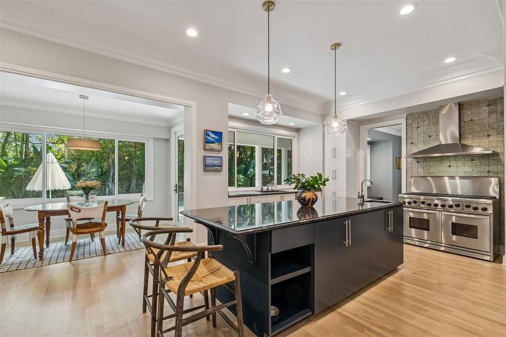 Image 22 of property listing at 5210 S CRESCENT DRIVE, Tampa, FL 33611