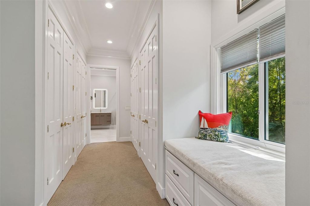 Image 31 of property listing at 5210 S CRESCENT DRIVE, Tampa, FL 33611