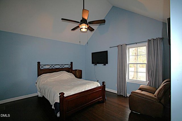 200 Bradford Ridge Drive, Youngsville, NC 27596