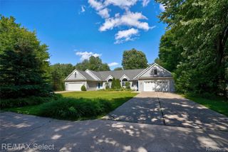 6500 N Seymour Road, Flushing Charter Township, MI 48433