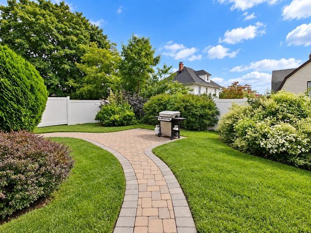 242 SUMMIT AVE, Bogota, NJ 07603