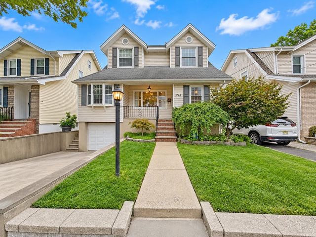 242 SUMMIT AVE, Bogota, NJ 07603