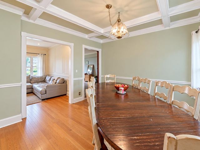 242 SUMMIT AVE, Bogota, NJ 07603
