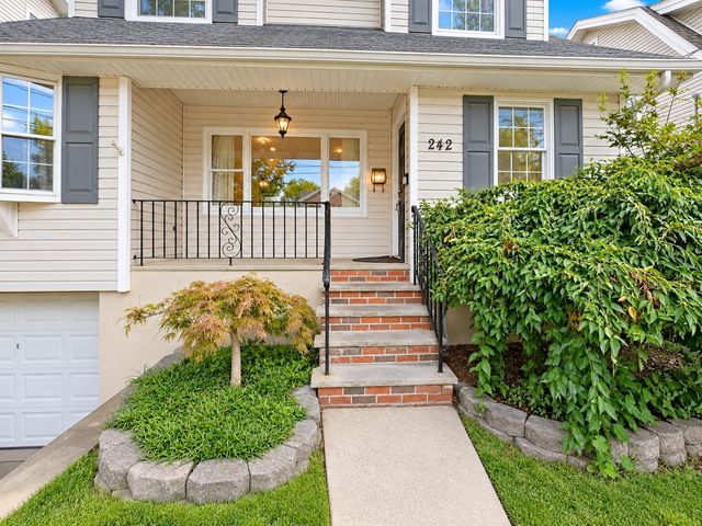 242 SUMMIT AVE, Bogota, NJ 07603