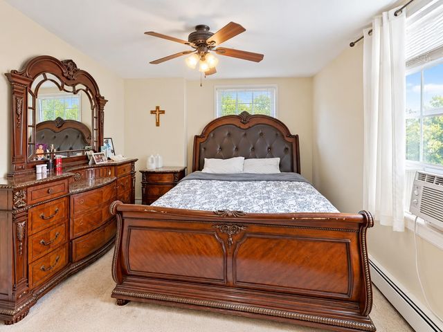 242 SUMMIT AVE, Bogota, NJ 07603