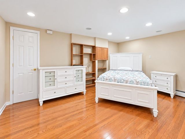 242 SUMMIT AVE, Bogota, NJ 07603